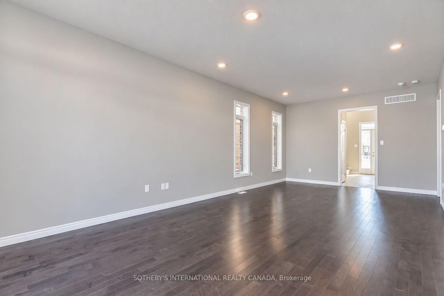 Photo 5 of 529 Anton Crescent, Kitchener, Rosenburg — HOMEH
