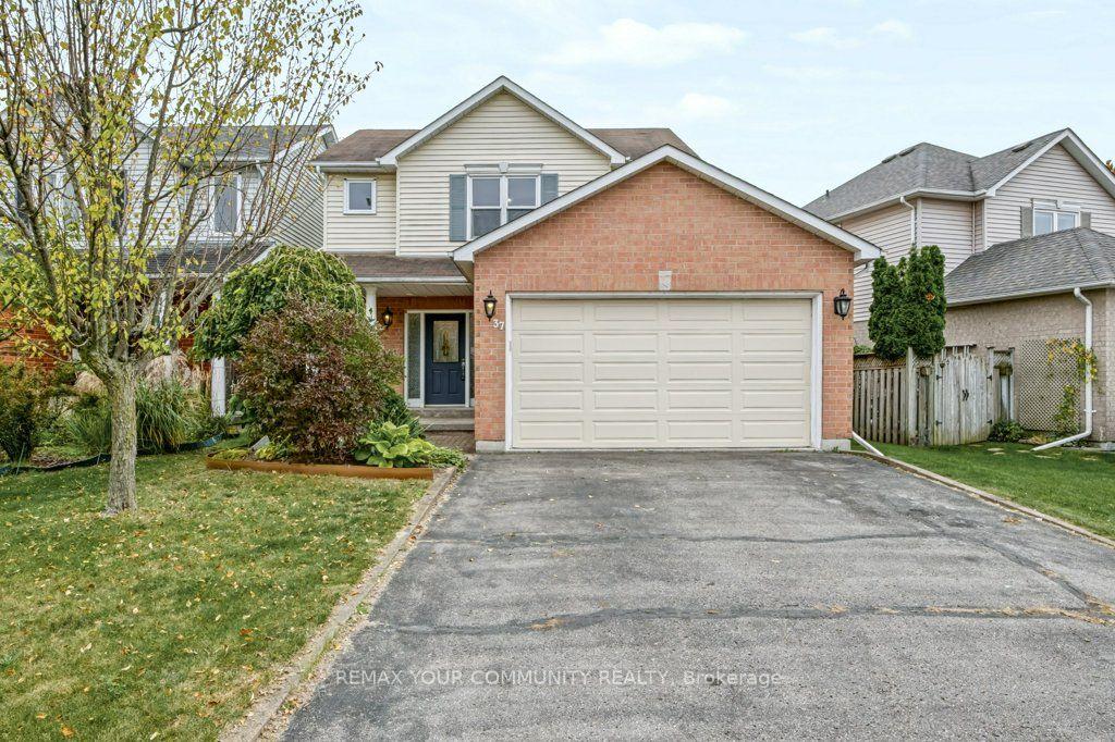 Photo 1 of 37 Brownstone Crescent, Clarington, Courtice — HOMEH