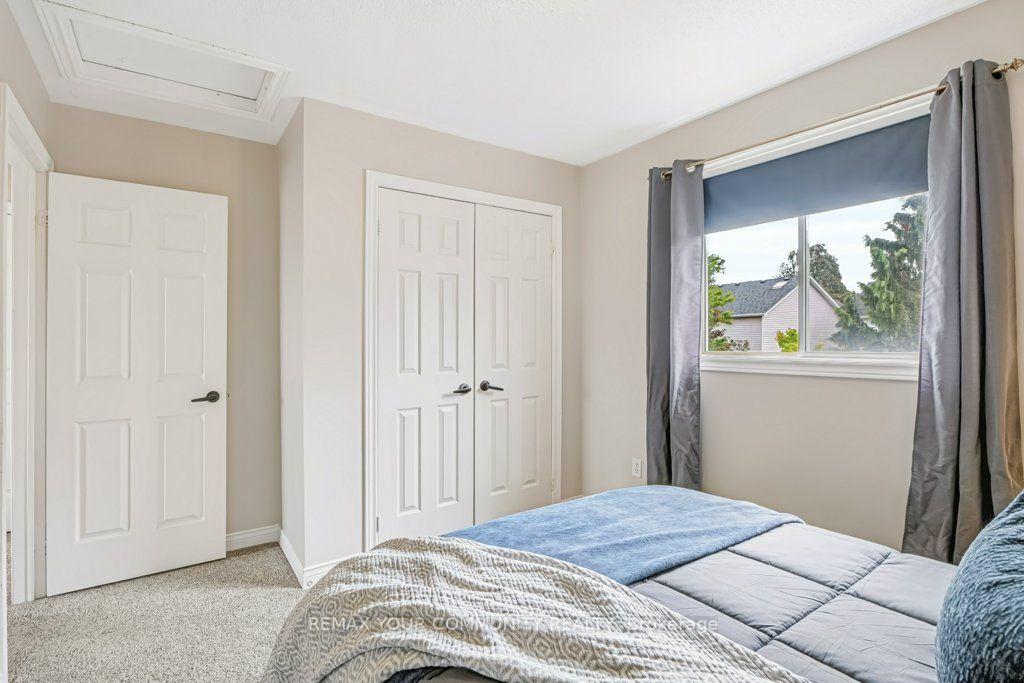 Photo 29 of 37 Brownstone Crescent, Clarington, Courtice — HOMEH