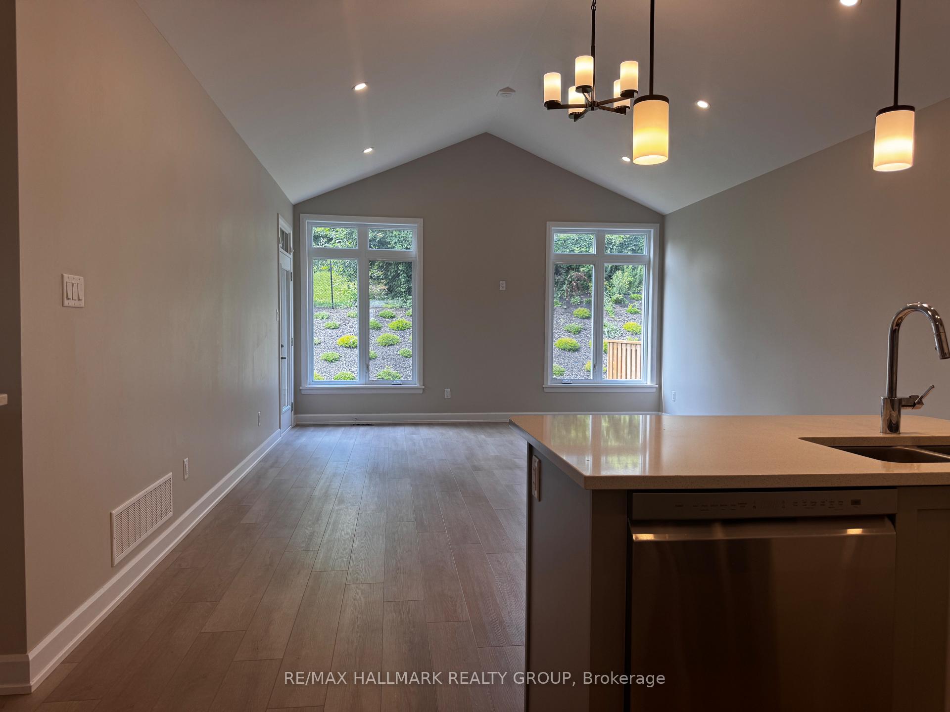 Photo 5 of 1513 Flanders Road, Brockville, Brockville — HOMEH