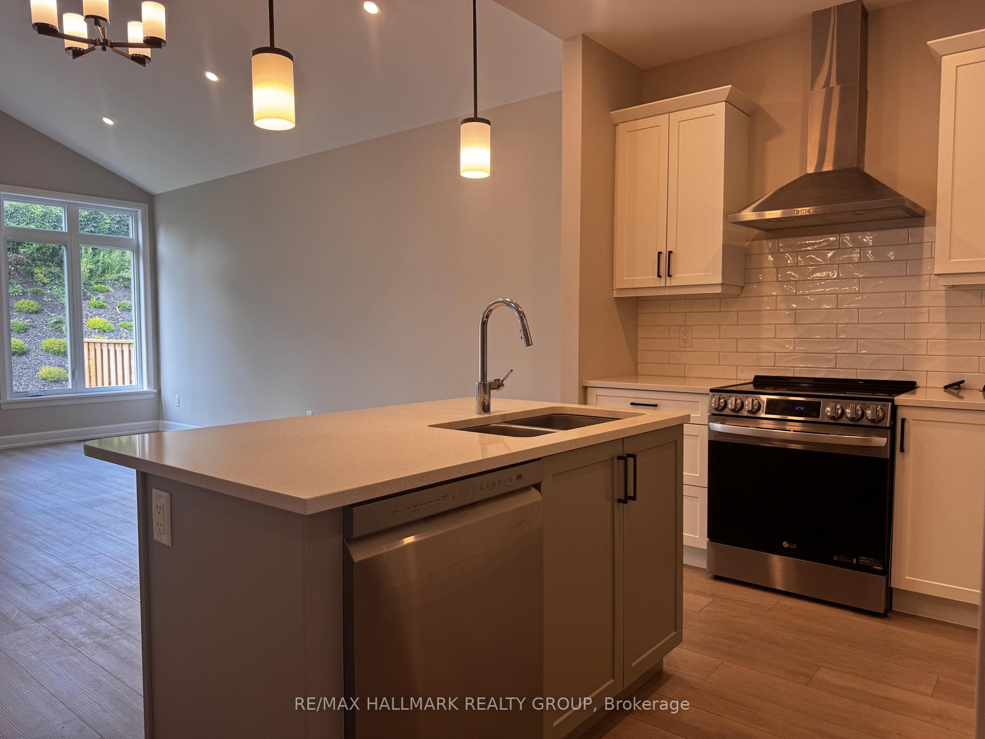 Photo 6 of 1513 Flanders Road, Brockville, Brockville — HOMEH