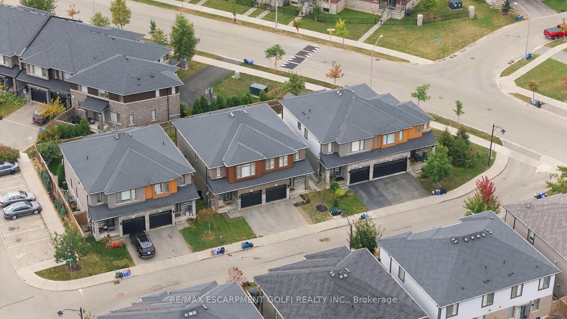 Photo 39 of 8 Rouley Lane, Hamilton, Ancaster — HOMEH