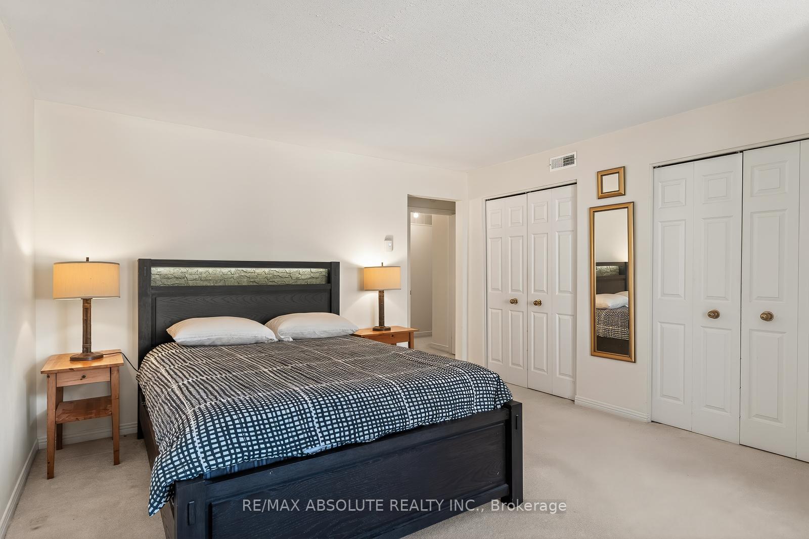 Photo 32 of 206 Stratas Court, Ottawa, Kanata - Katimavik — HOMEH