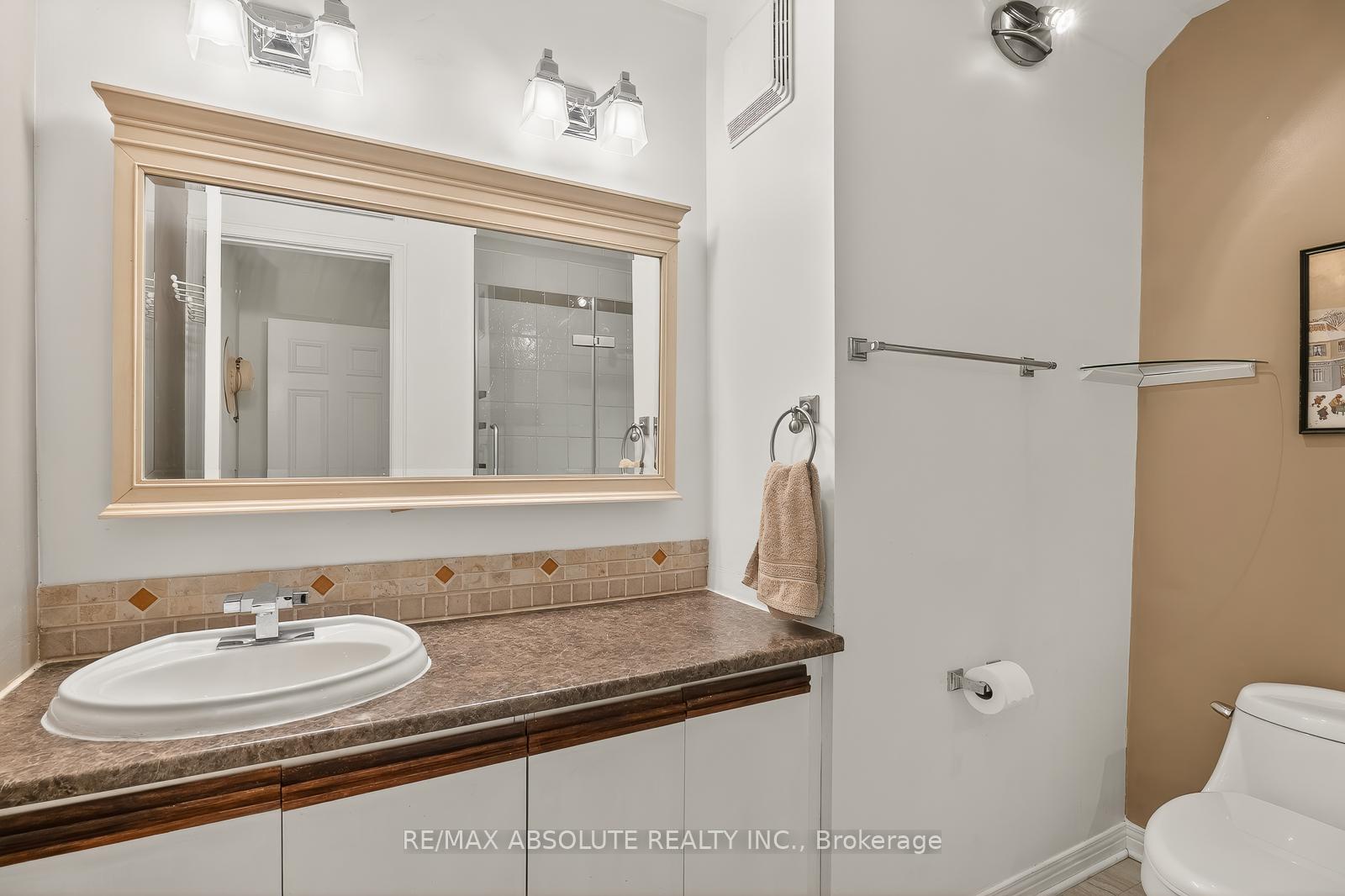 Photo 33 of 206 Stratas Court, Ottawa, Kanata - Katimavik — HOMEH