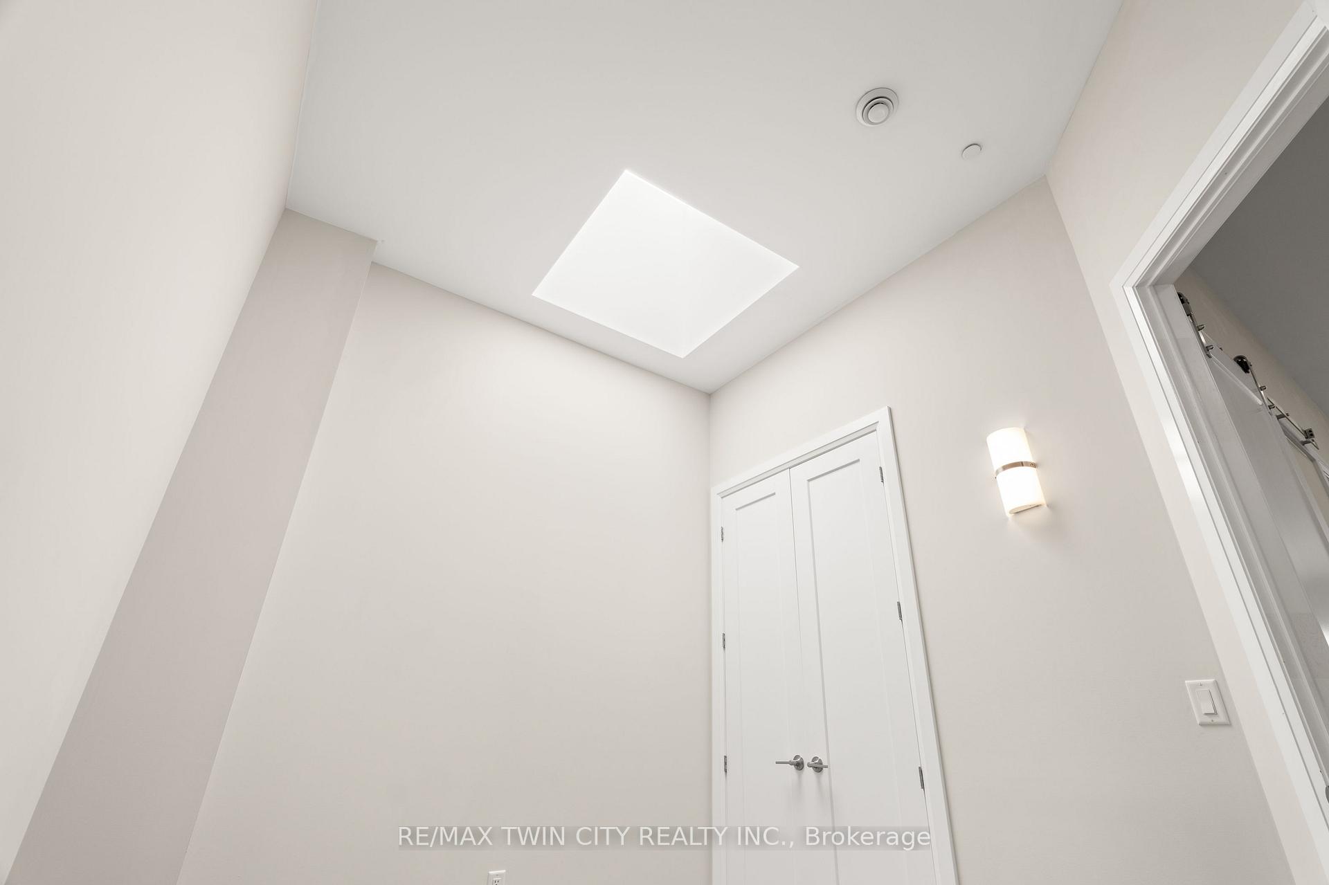 Photo 34 of Unit 207, Building A, 85 A Morrell Street, Brantford, Holmedale — HOMEH
