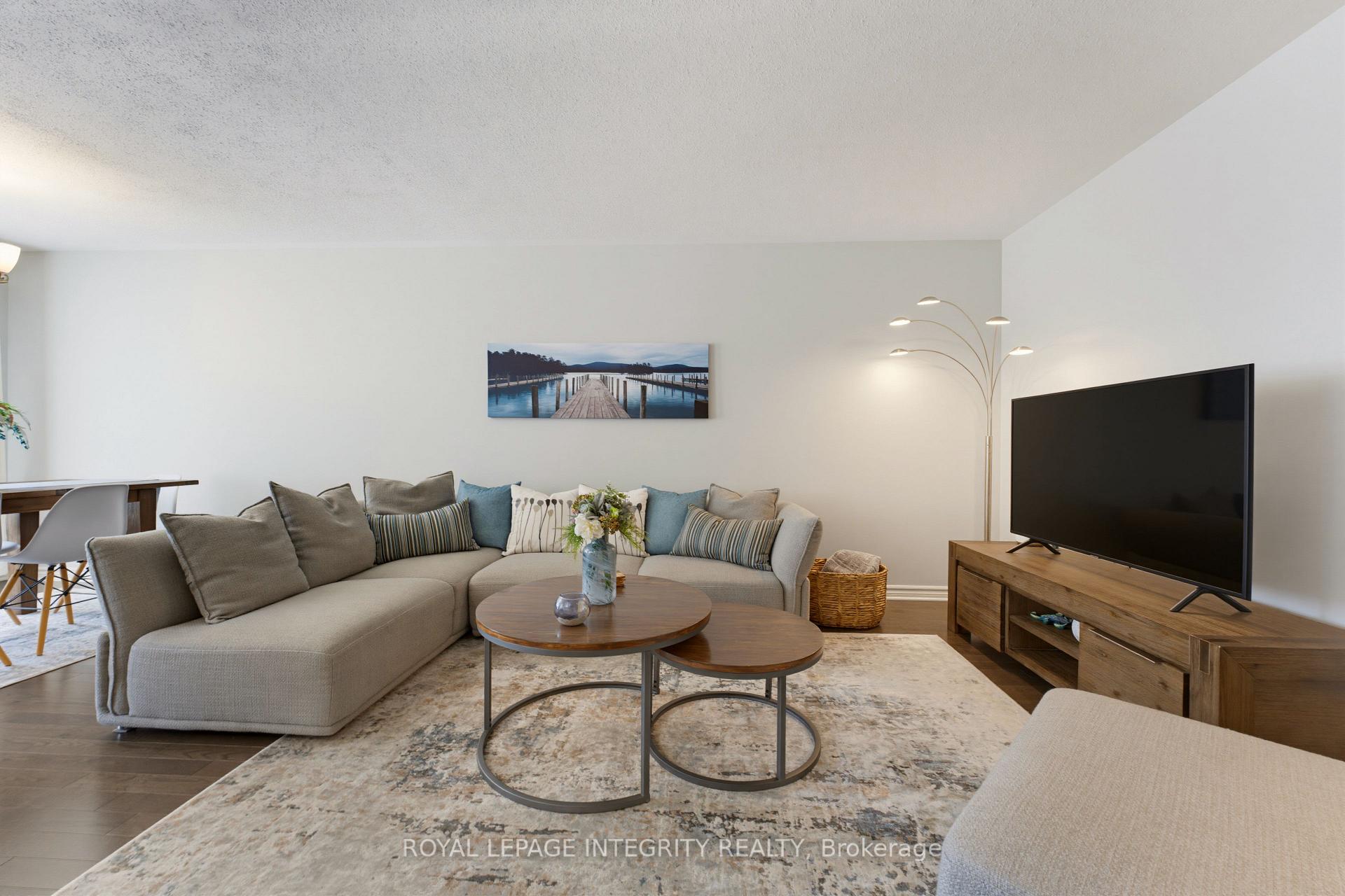 Photo 9 of 173 Silvermoon Crescent, Ottawa, Avalon East — HOMEH