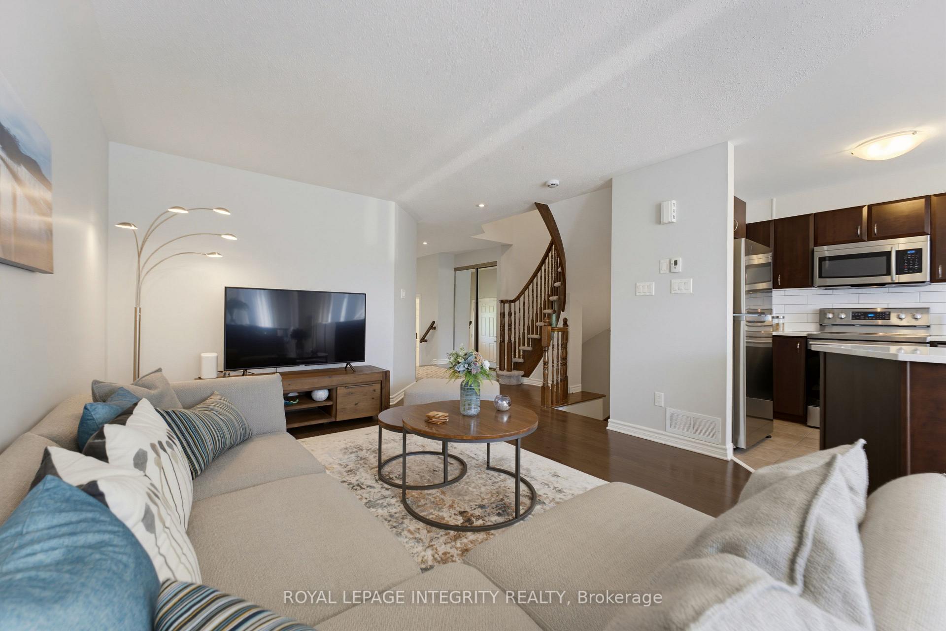 Photo 10 of 173 Silvermoon Crescent, Ottawa, Avalon East — HOMEH