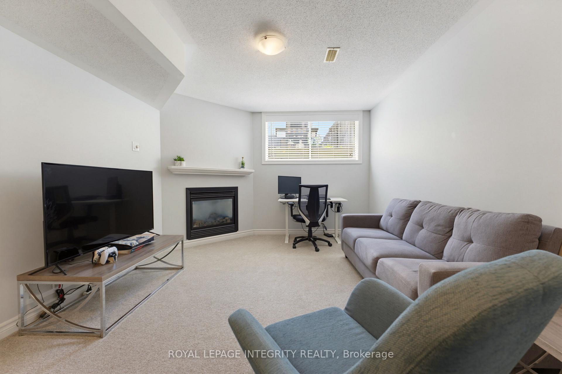 Photo 35 of 173 Silvermoon Crescent, Ottawa, Avalon East — HOMEH