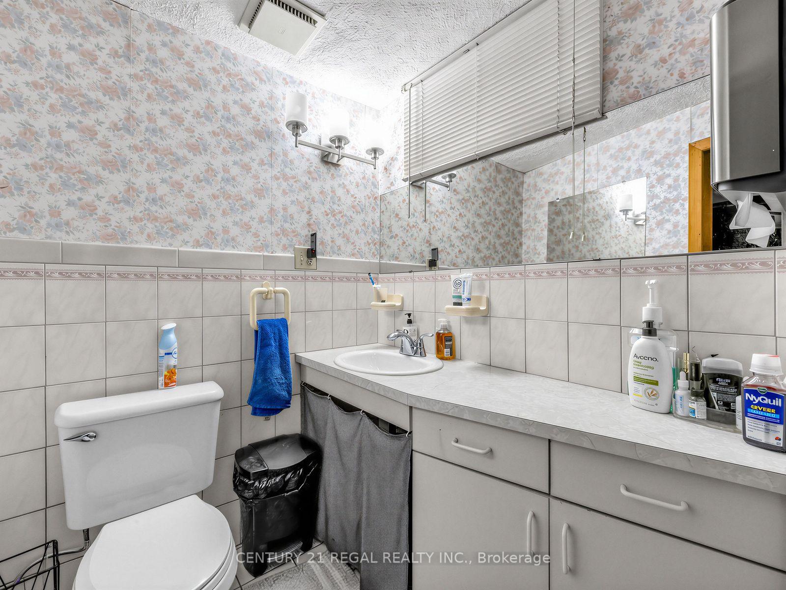 Photo 29 of 121 Janray Drive, Scarborough, Woburn — HOMEH