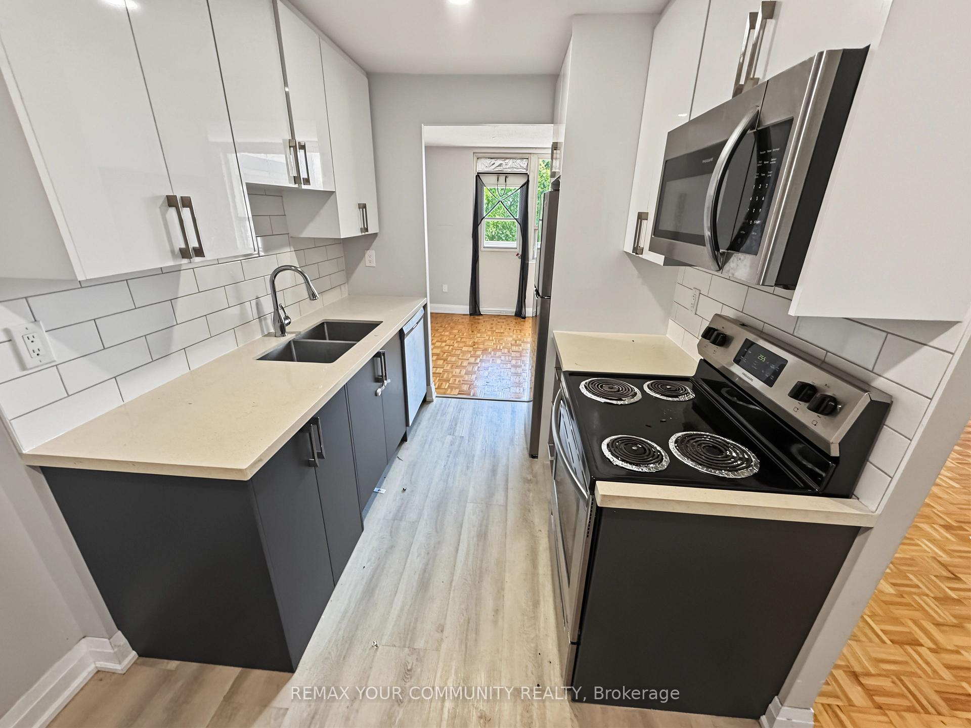 Photo 4 of Unit 141, 199 Hillcroft Street, Oshawa, O'Neill — HOMEH