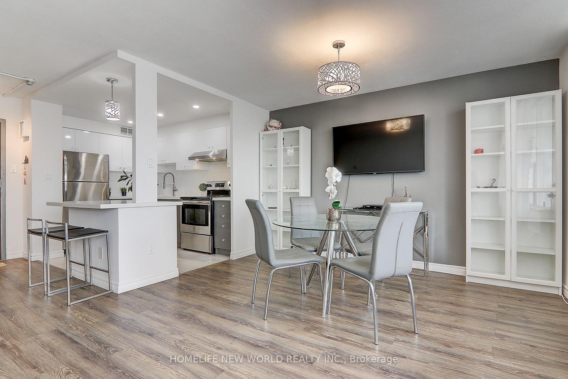 Photo 3 of Unit 1412, 10 Parkway Forest Drive, North York, Henry Farm — HOMEH