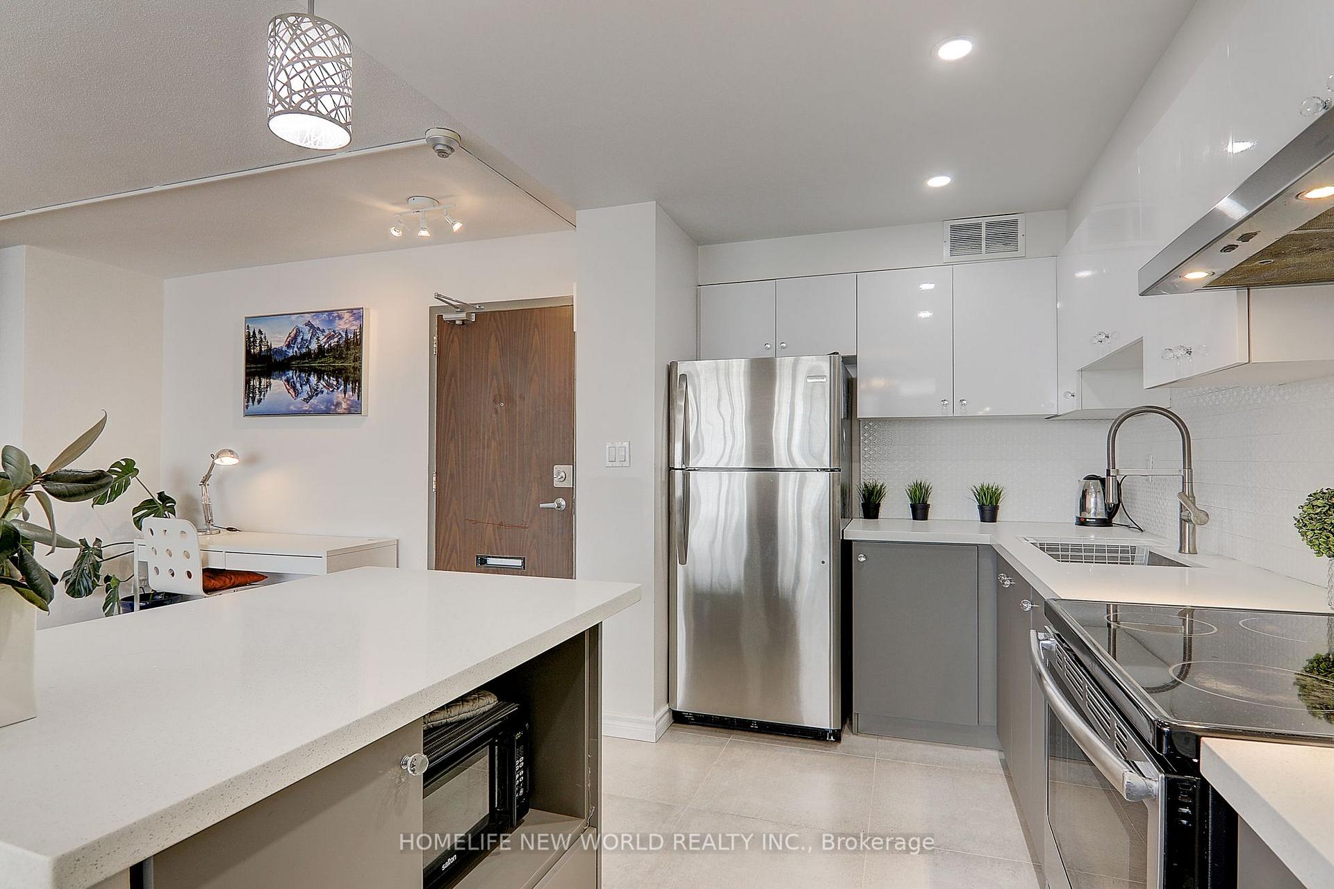 Photo 5 of Unit 1412, 10 Parkway Forest Drive, North York, Henry Farm — HOMEH