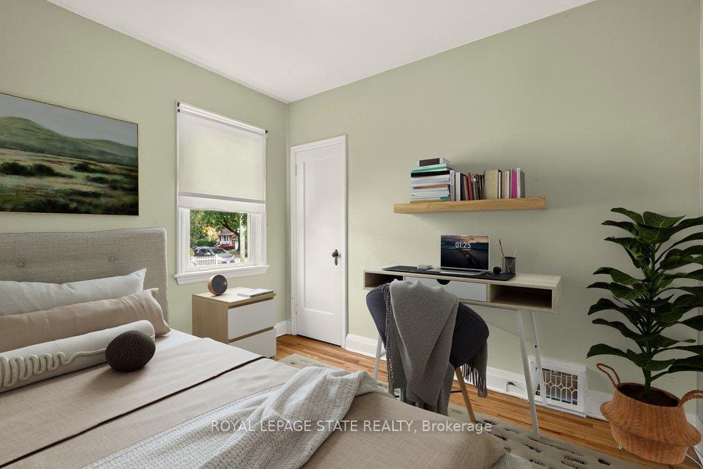 Photo 20 of 64 Tweedsmuir Avenue, Hamilton, Dundas — HOMEH
