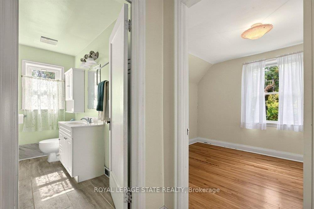 Photo 26 of 64 Tweedsmuir Avenue, Hamilton, Dundas — HOMEH