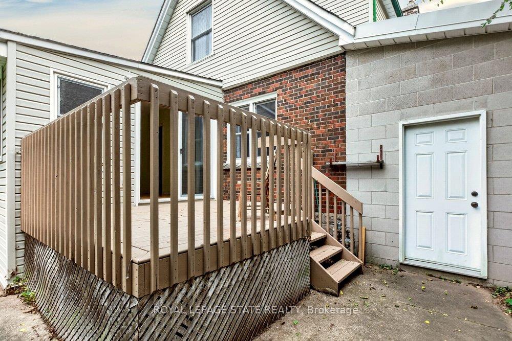Photo 42 of 64 Tweedsmuir Avenue, Hamilton, Dundas — HOMEH