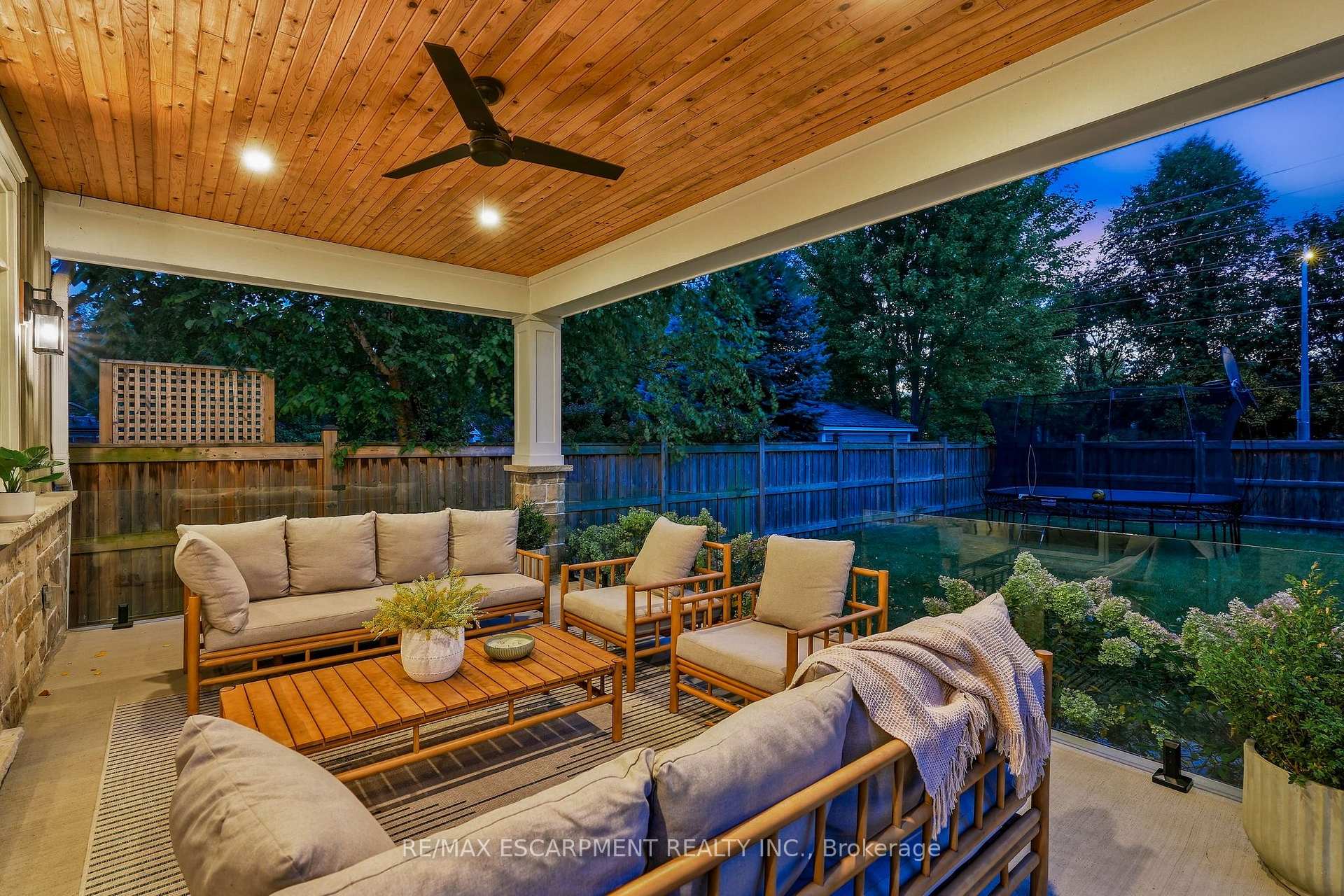 Photo 45 of 420 Oakwood Drive, Burlington, Roseland — HOMEH