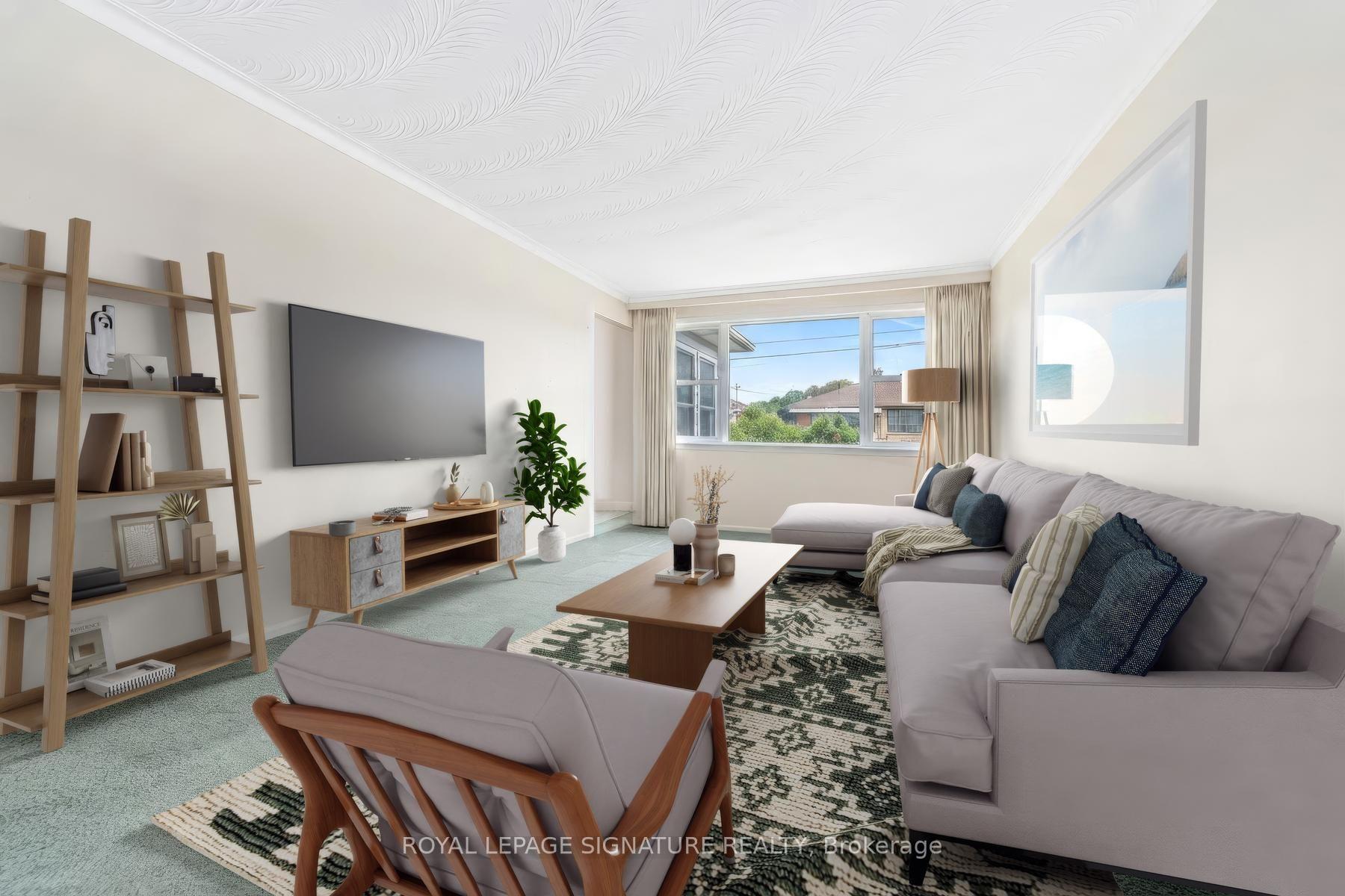 Photo 6 of 29 Heavitree Drive, North York, Downsview-Roding-CFB — HOMEH