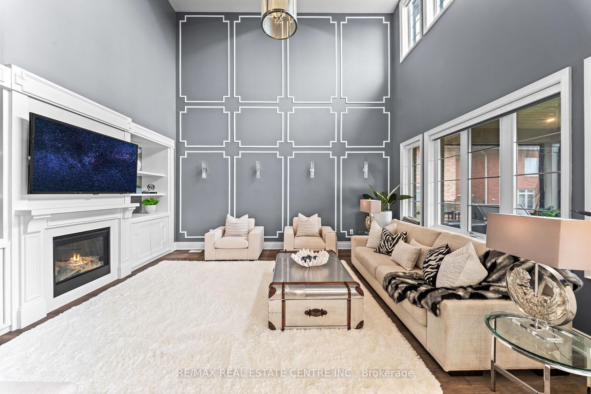 Photo 15 of 10 Rolling Green Court, Vaughan, Kleinburg — HOMEH
