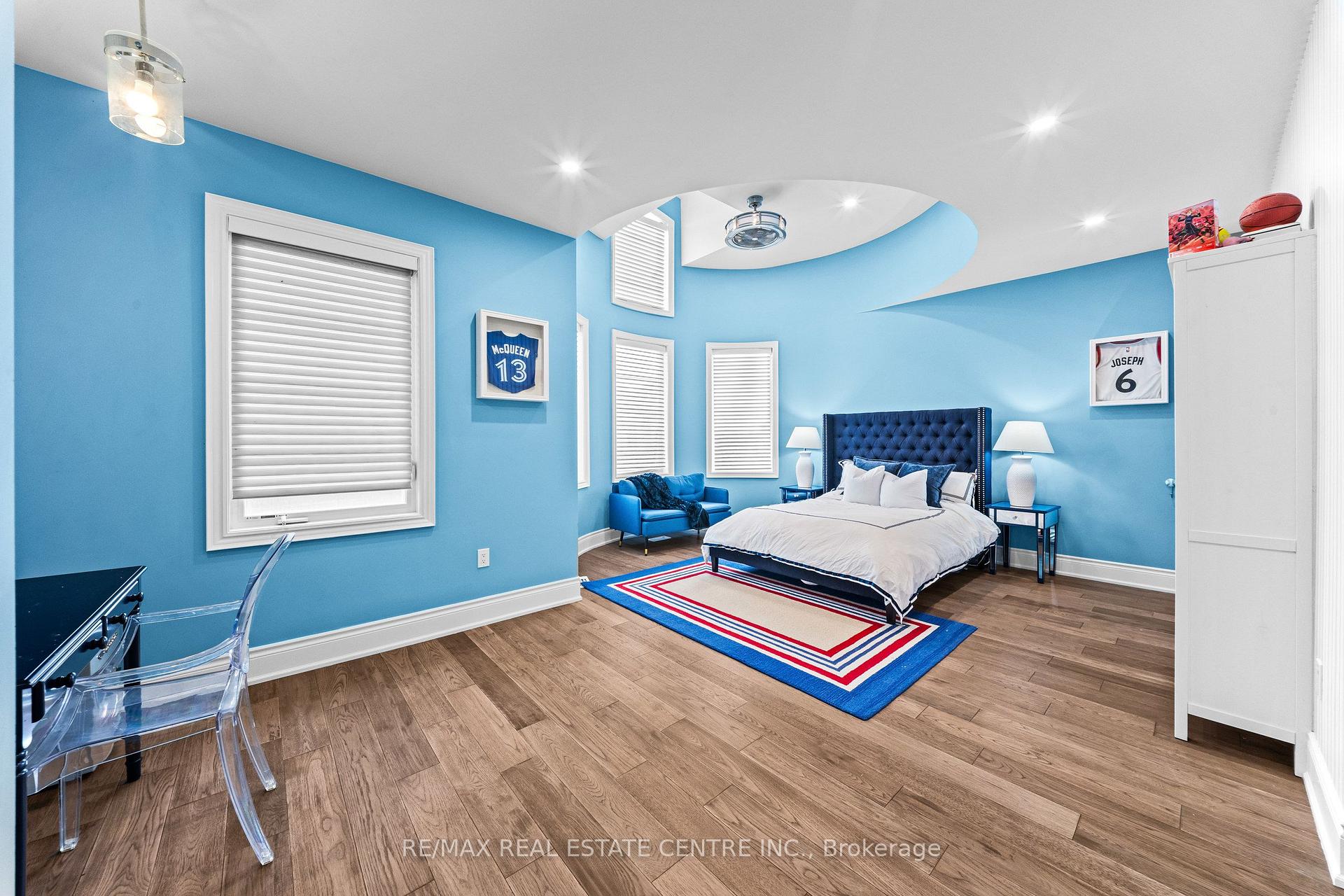 Photo 34 of 10 Rolling Green Court, Vaughan, Kleinburg — HOMEH