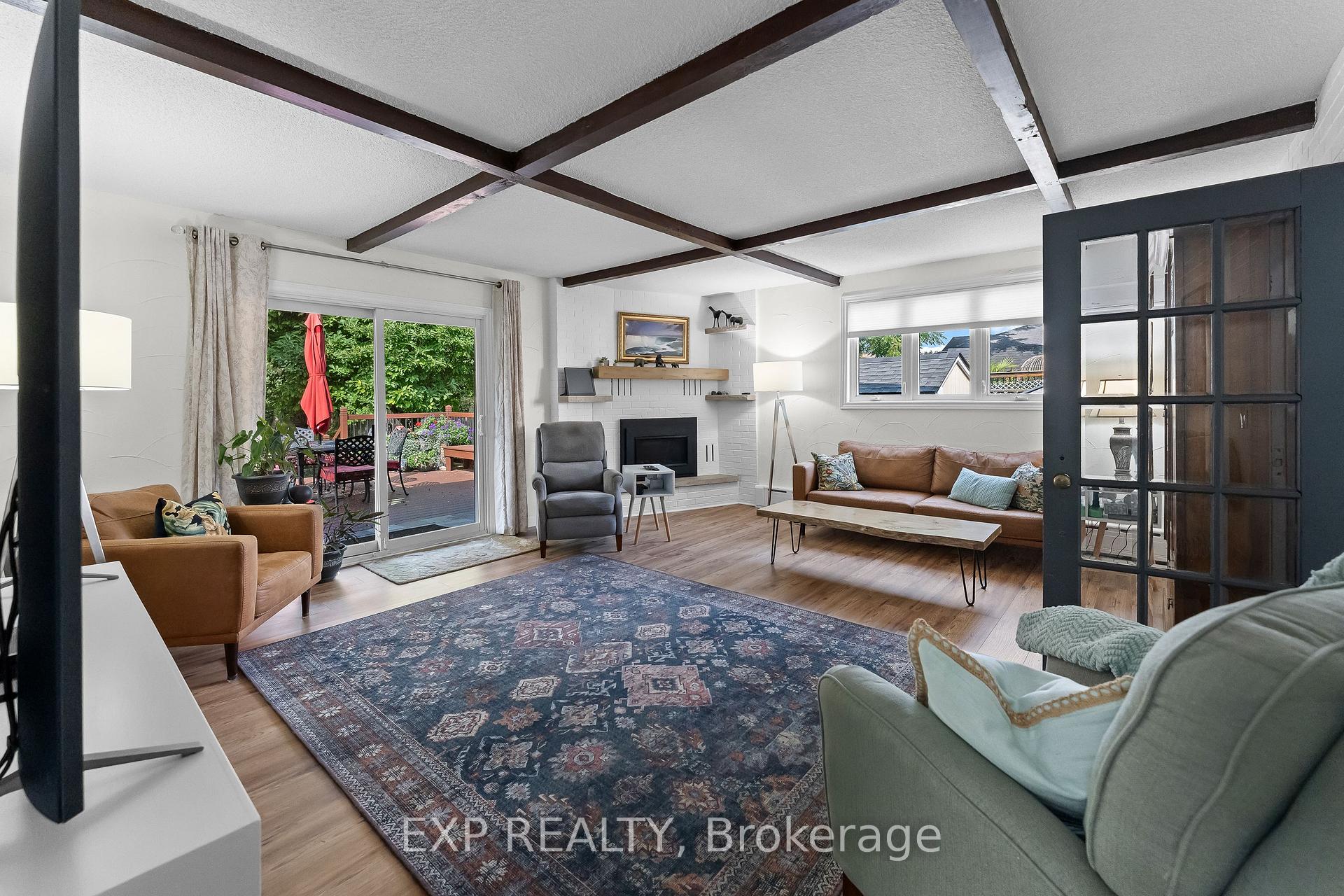Photo 3 of 2753 St Paul Avenue, Niagara Falls, Stamford — HOMEH