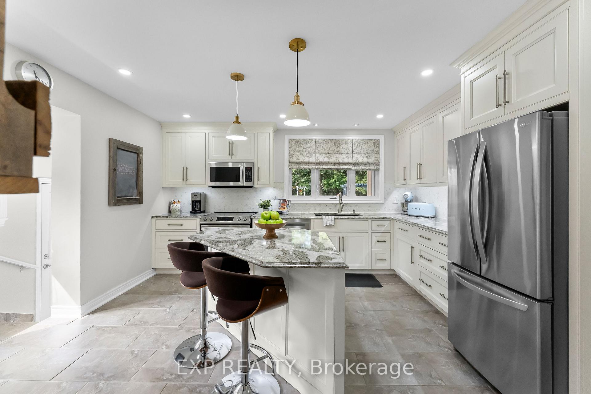 Photo 4 of 2753 St Paul Avenue, Niagara Falls, Stamford — HOMEH