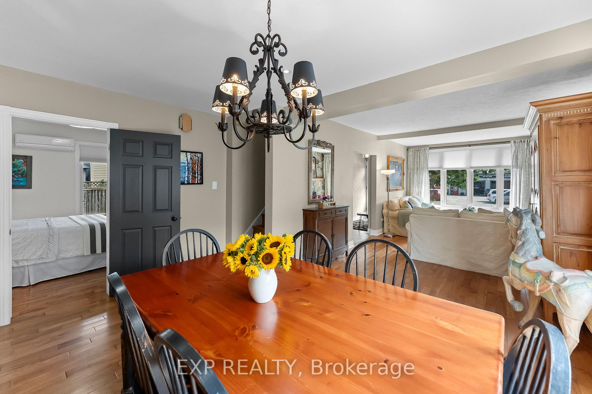 Photo 13 of 2753 St Paul Avenue, Niagara Falls, Stamford — HOMEH
