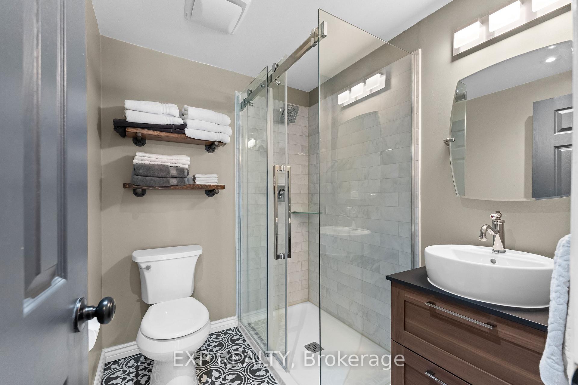 Photo 15 of 2753 St Paul Avenue, Niagara Falls, Stamford — HOMEH