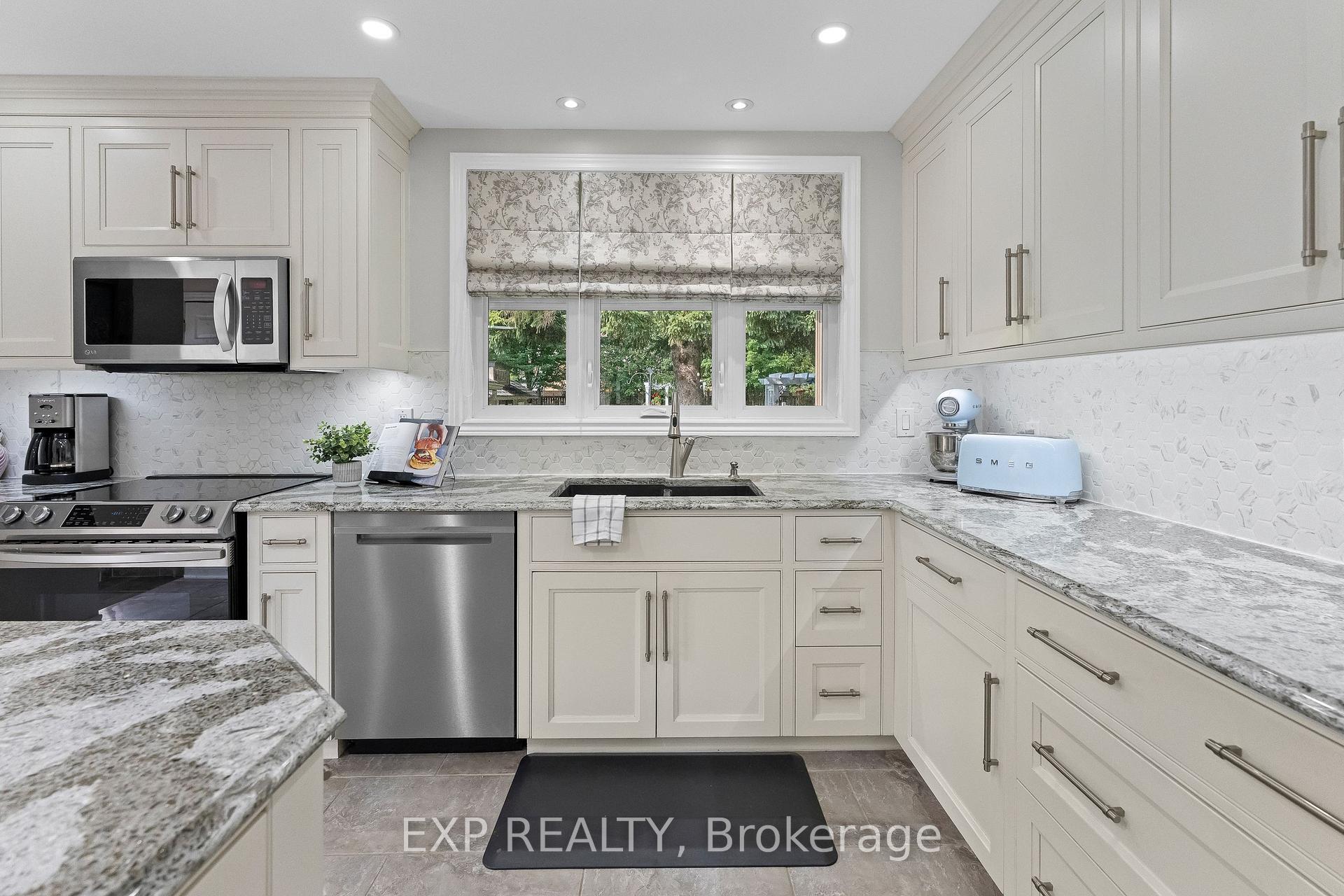 Photo 23 of 2753 St Paul Avenue, Niagara Falls, Stamford — HOMEH