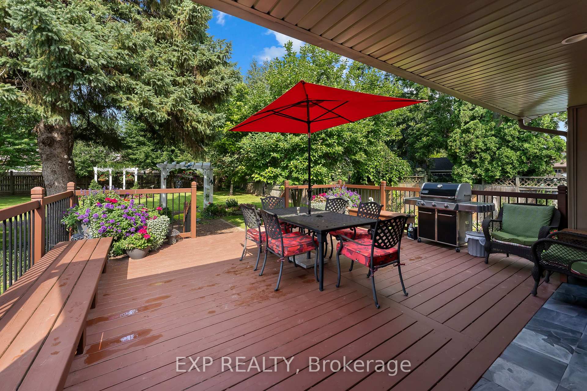 Photo 34 of 2753 St Paul Avenue, Niagara Falls, Stamford — HOMEH