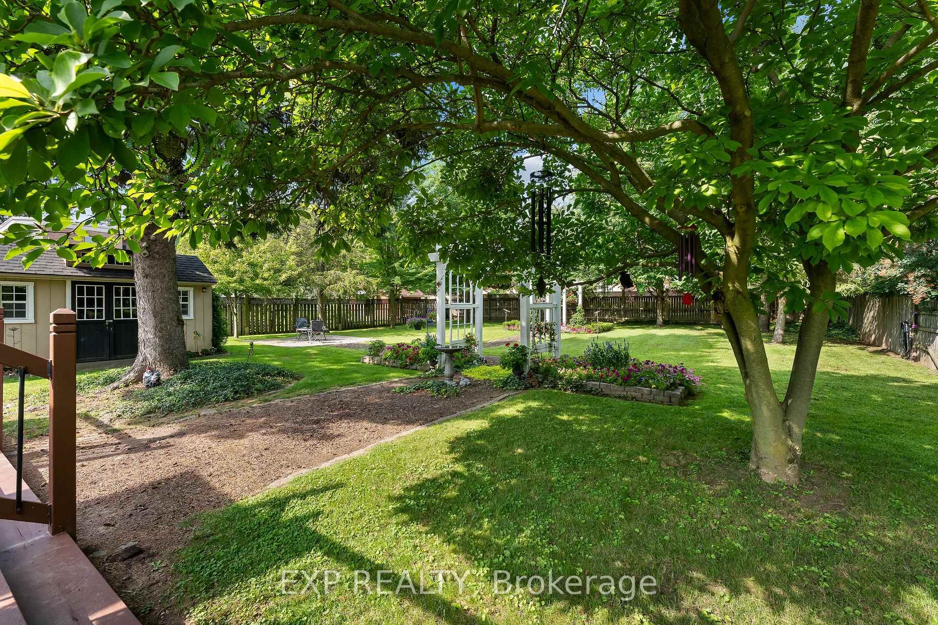 Photo 44 of 2753 St Paul Avenue, Niagara Falls, Stamford — HOMEH