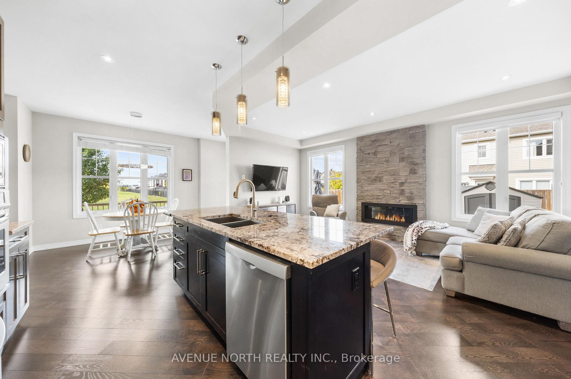 Photo 10 of 120 Mandalay Street, Ottawa, Avalon West — HOMEH