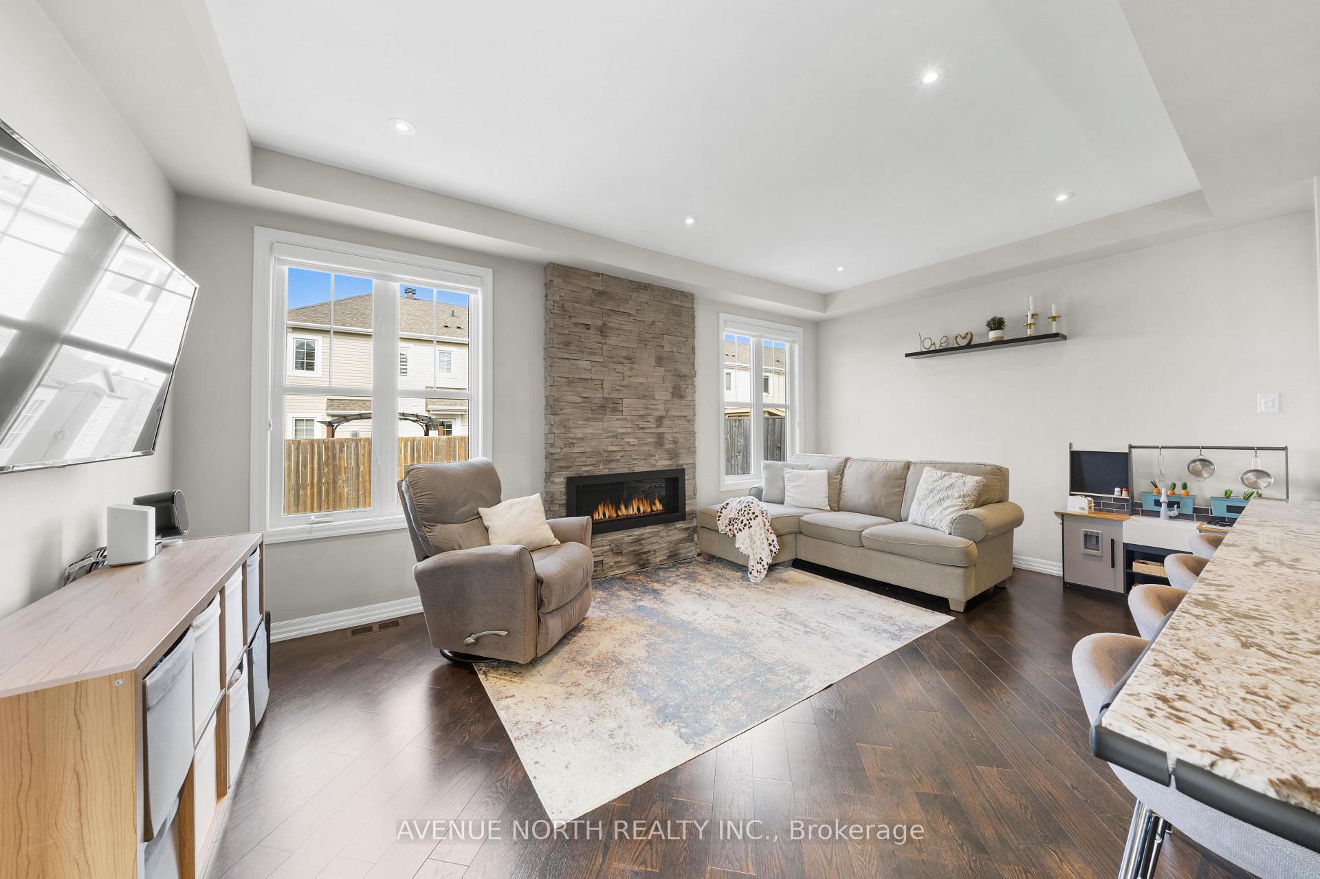 Photo 12 of 120 Mandalay Street, Ottawa, Avalon West — HOMEH