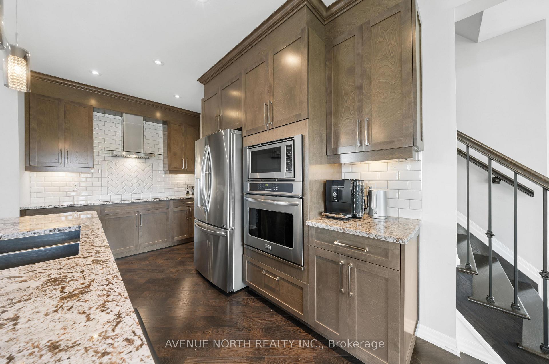 Photo 16 of 120 Mandalay Street, Ottawa, Avalon West — HOMEH