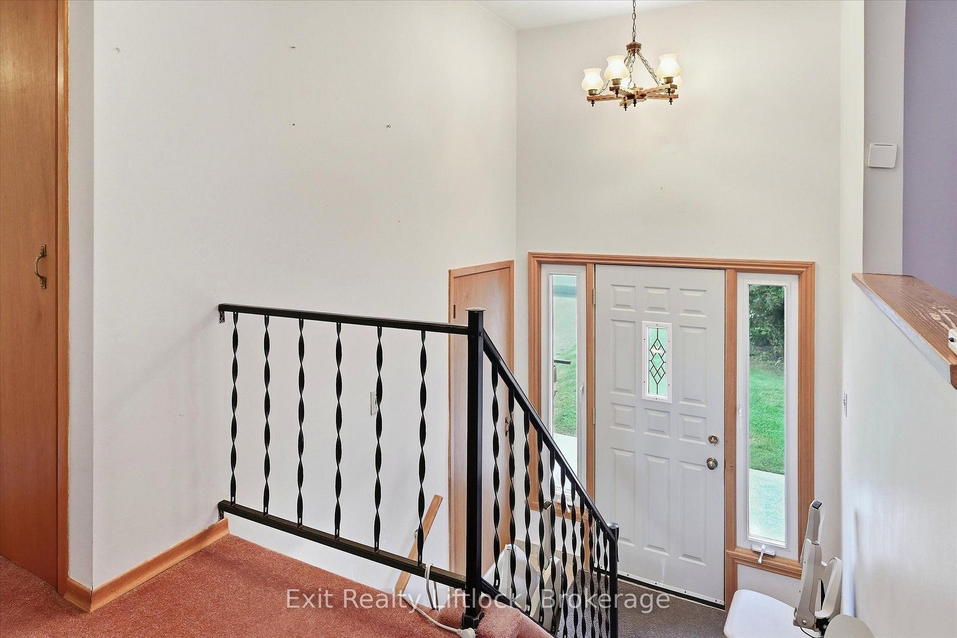 Photo 5 of 842 Chemongview Drive, Selwyn — HOMEH