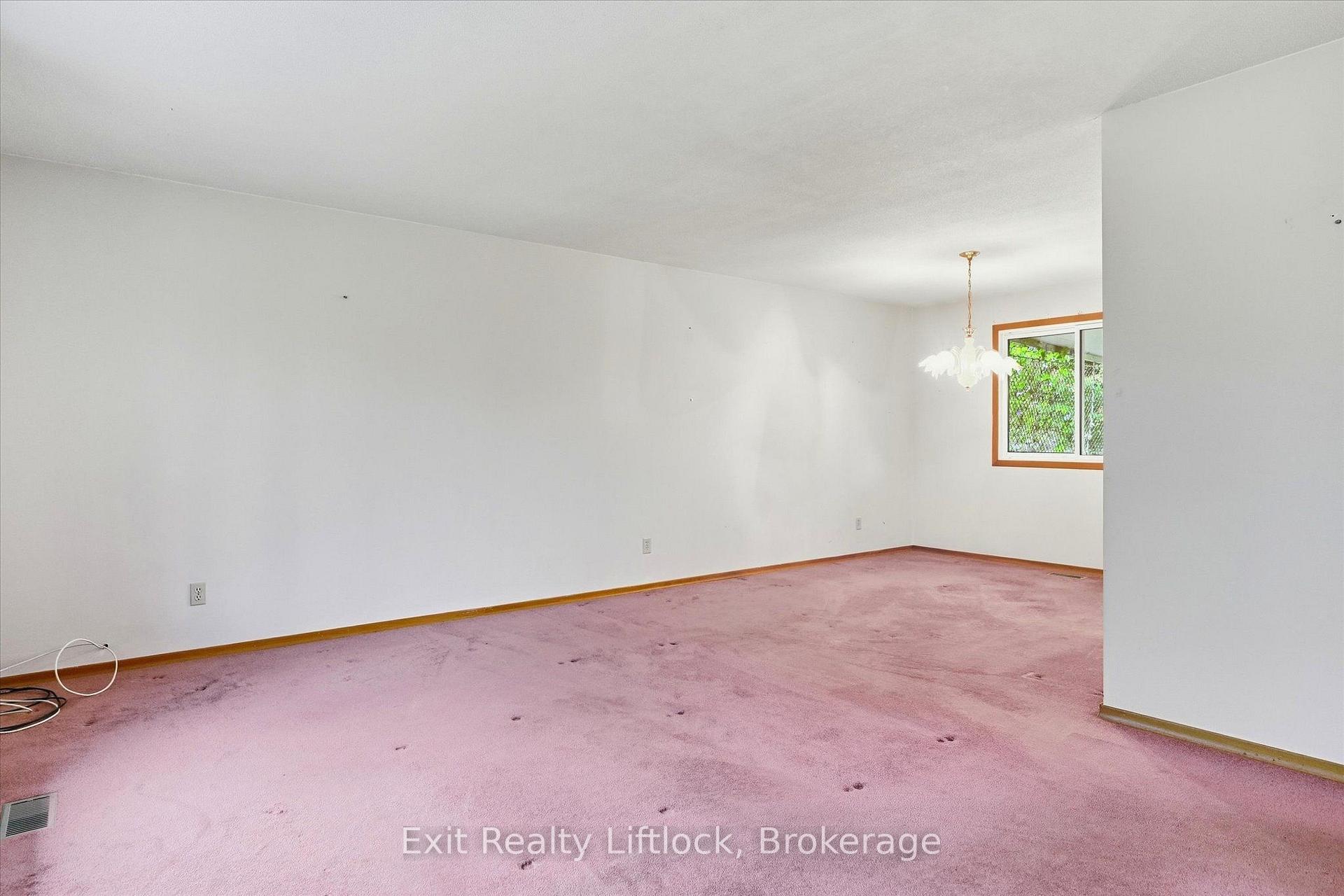 Photo 10 of 842 Chemongview Drive, Selwyn — HOMEH