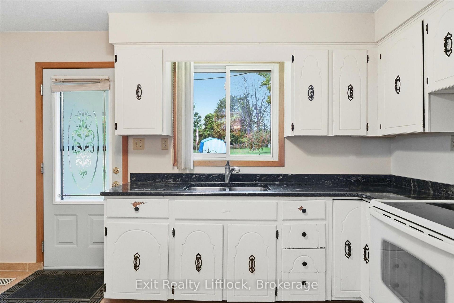 Photo 15 of 842 Chemongview Drive, Selwyn — HOMEH