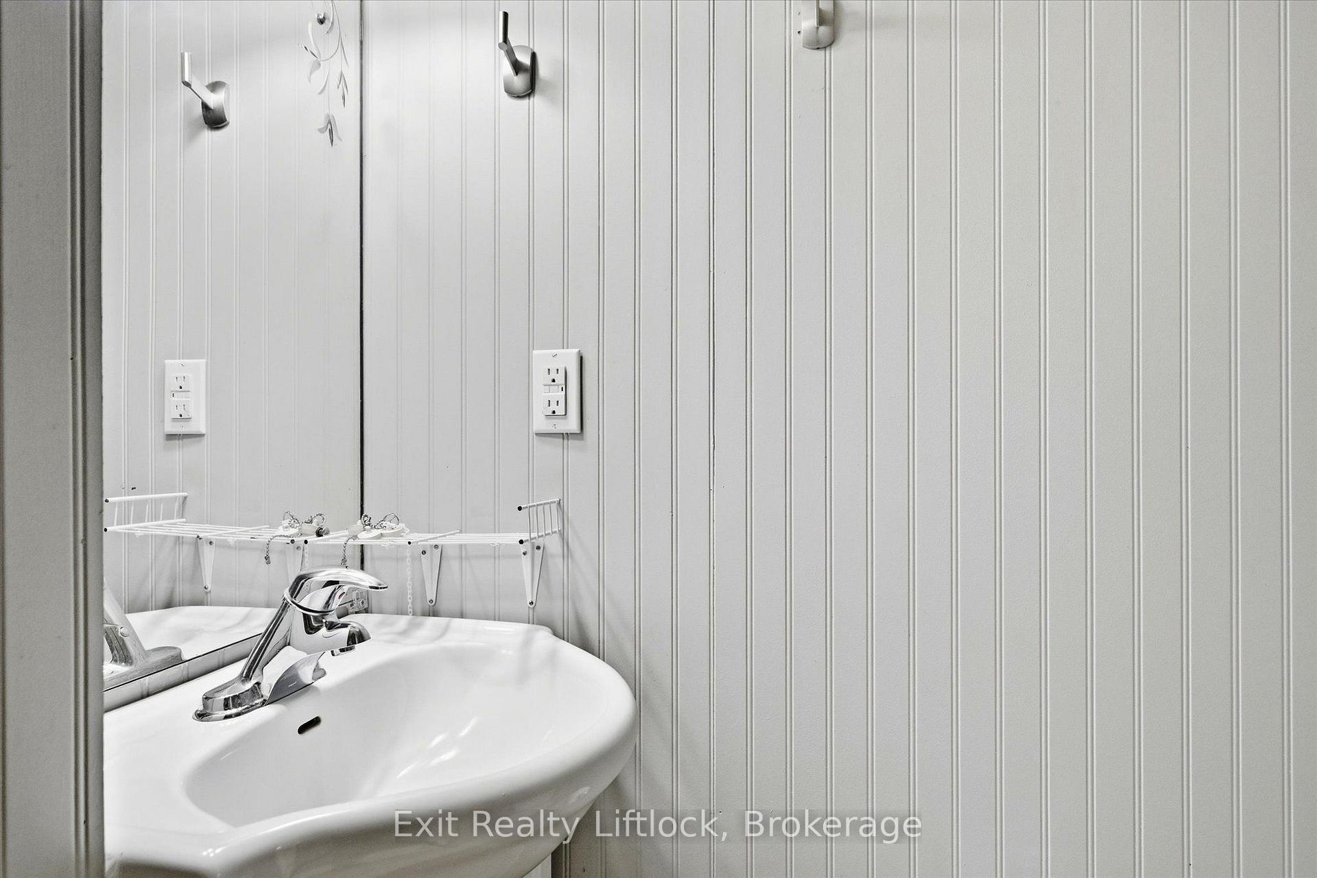 Photo 31 of 842 Chemongview Drive, Selwyn — HOMEH