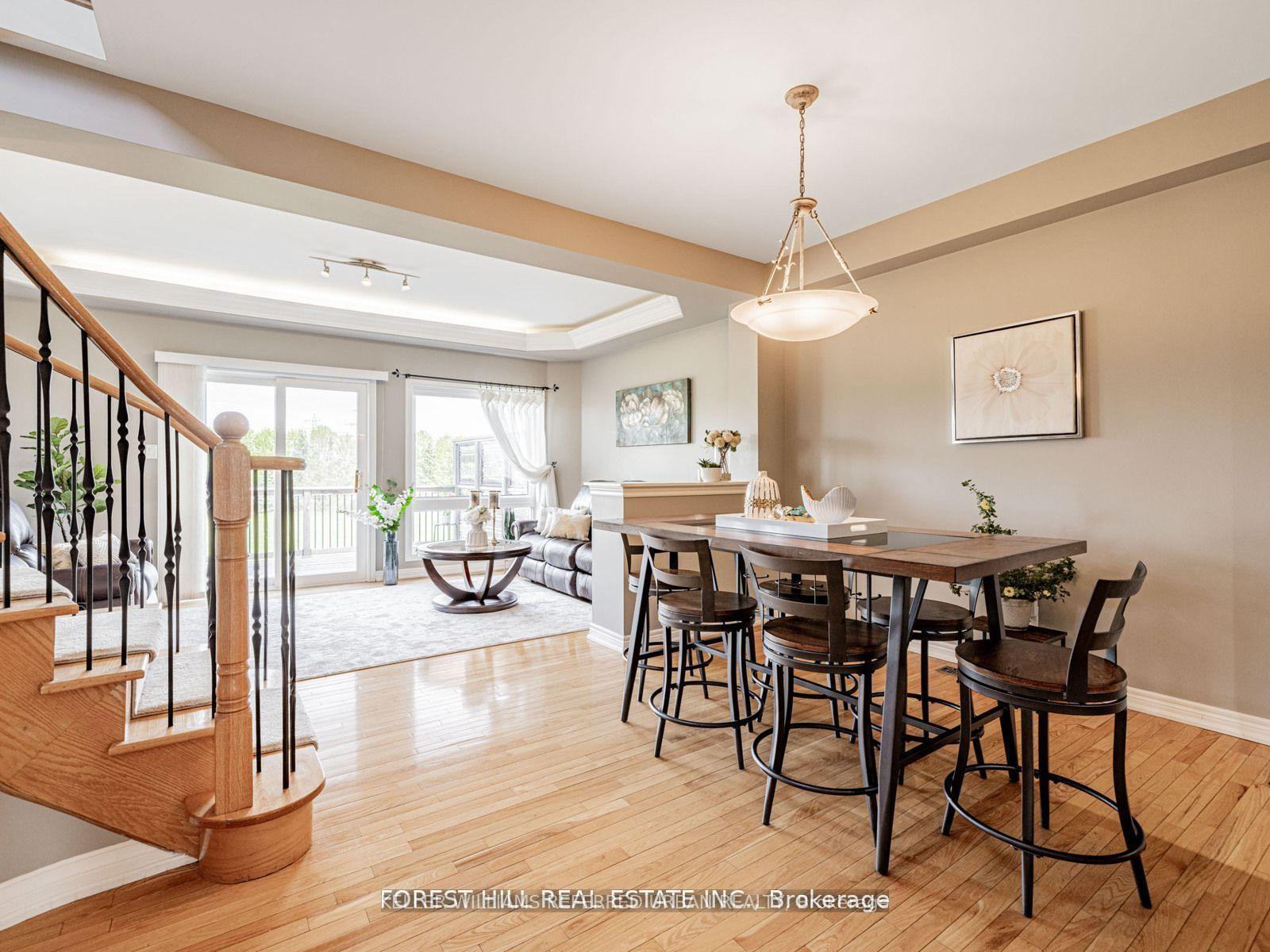 Photo 14 of 614 Mcbean Avenue N, Newmarket, Stonehaven-Wyndham — HOMEH