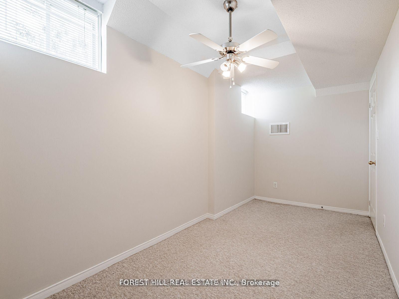 Photo 35 of 614 Mcbean Avenue N, Newmarket, Stonehaven-Wyndham — HOMEH