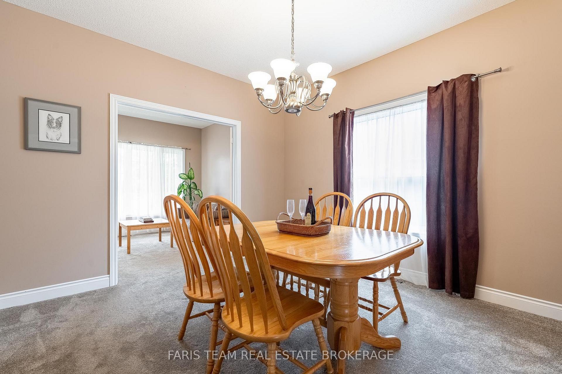 Photo 12 of 114 Ruffet Drive, Barrie, Edgehill Drive — HOMEH