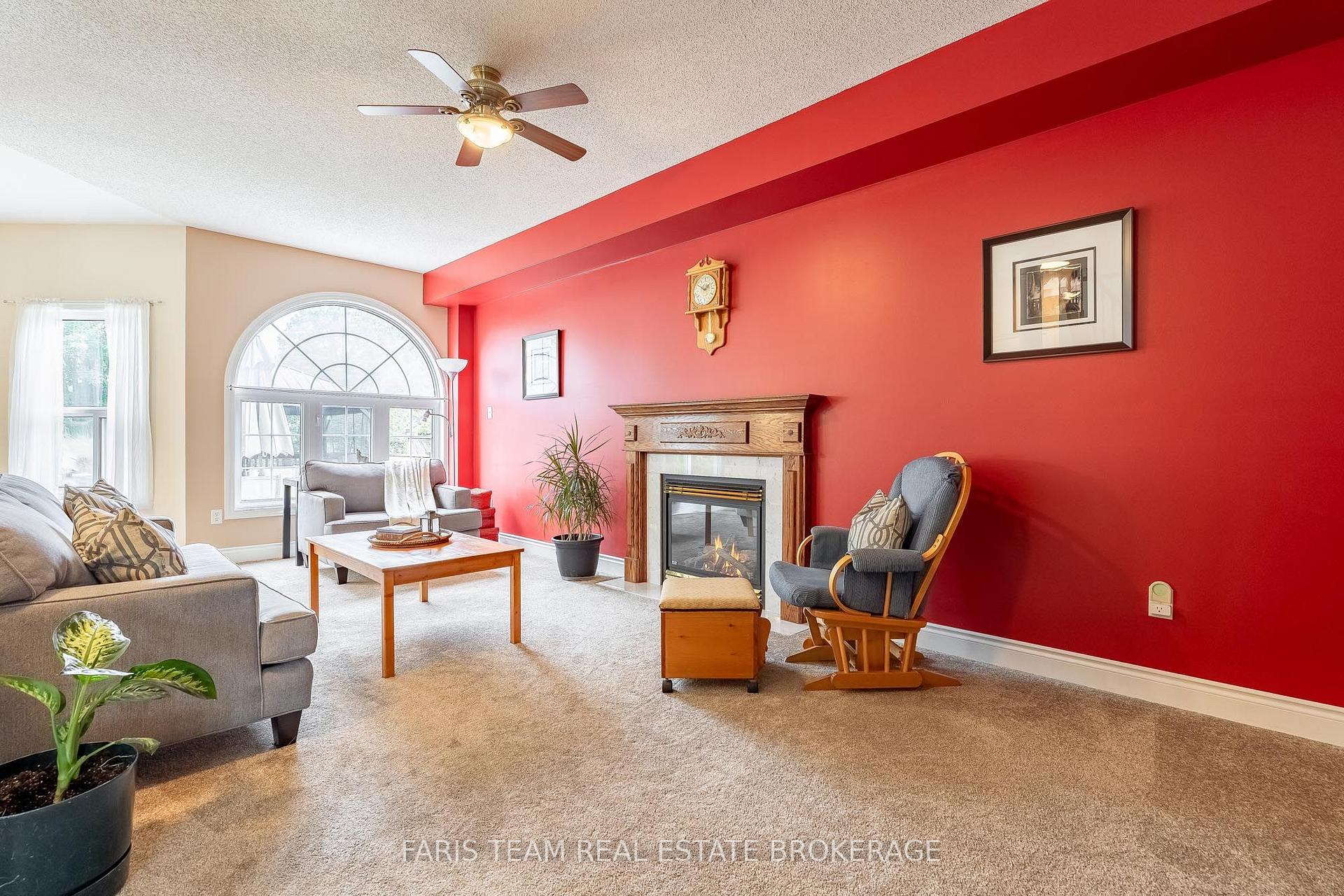 Photo 15 of 114 Ruffet Drive, Barrie, Edgehill Drive — HOMEH