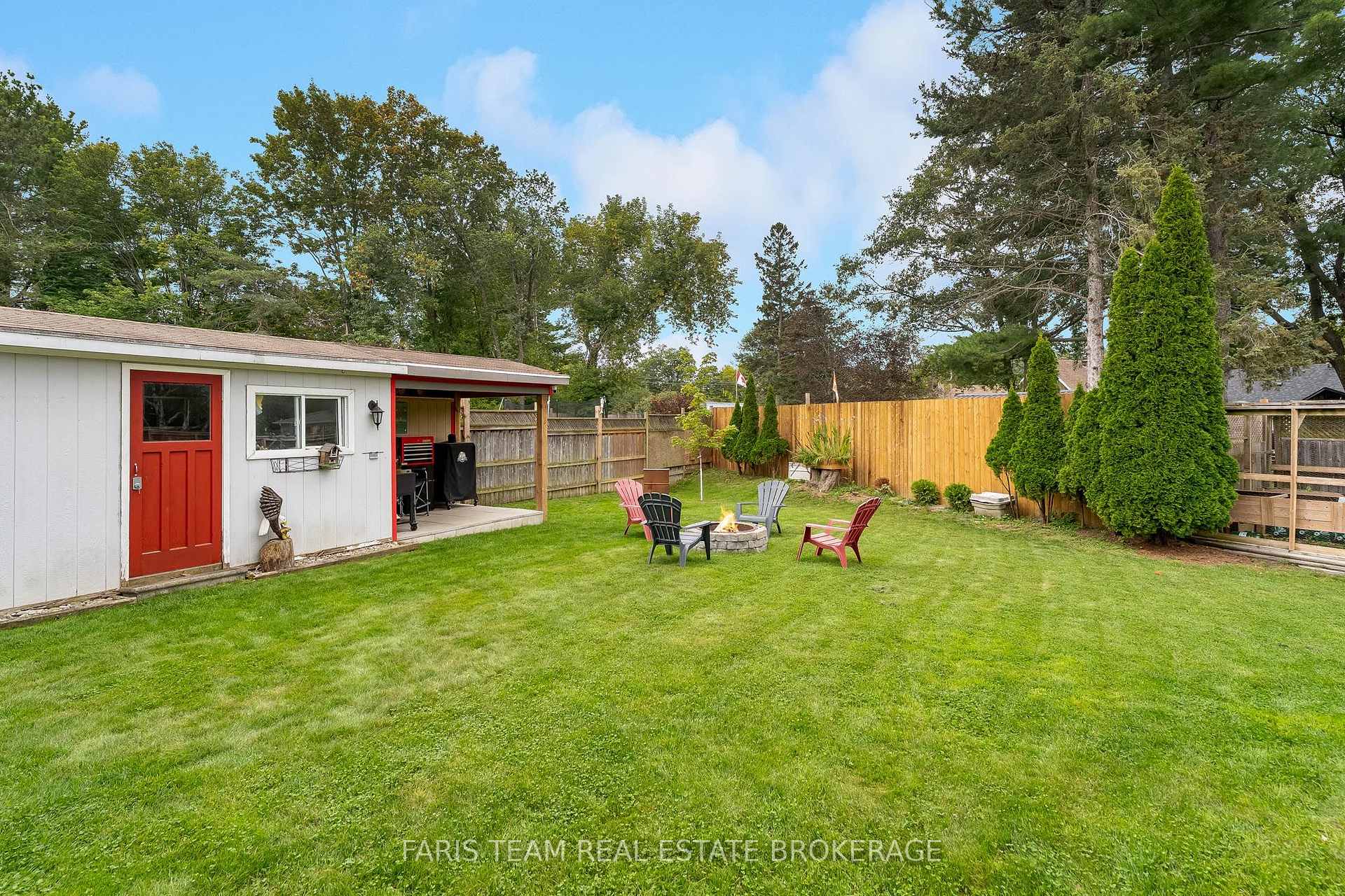 Photo 36 of 114 Ruffet Drive, Barrie, Edgehill Drive — HOMEH
