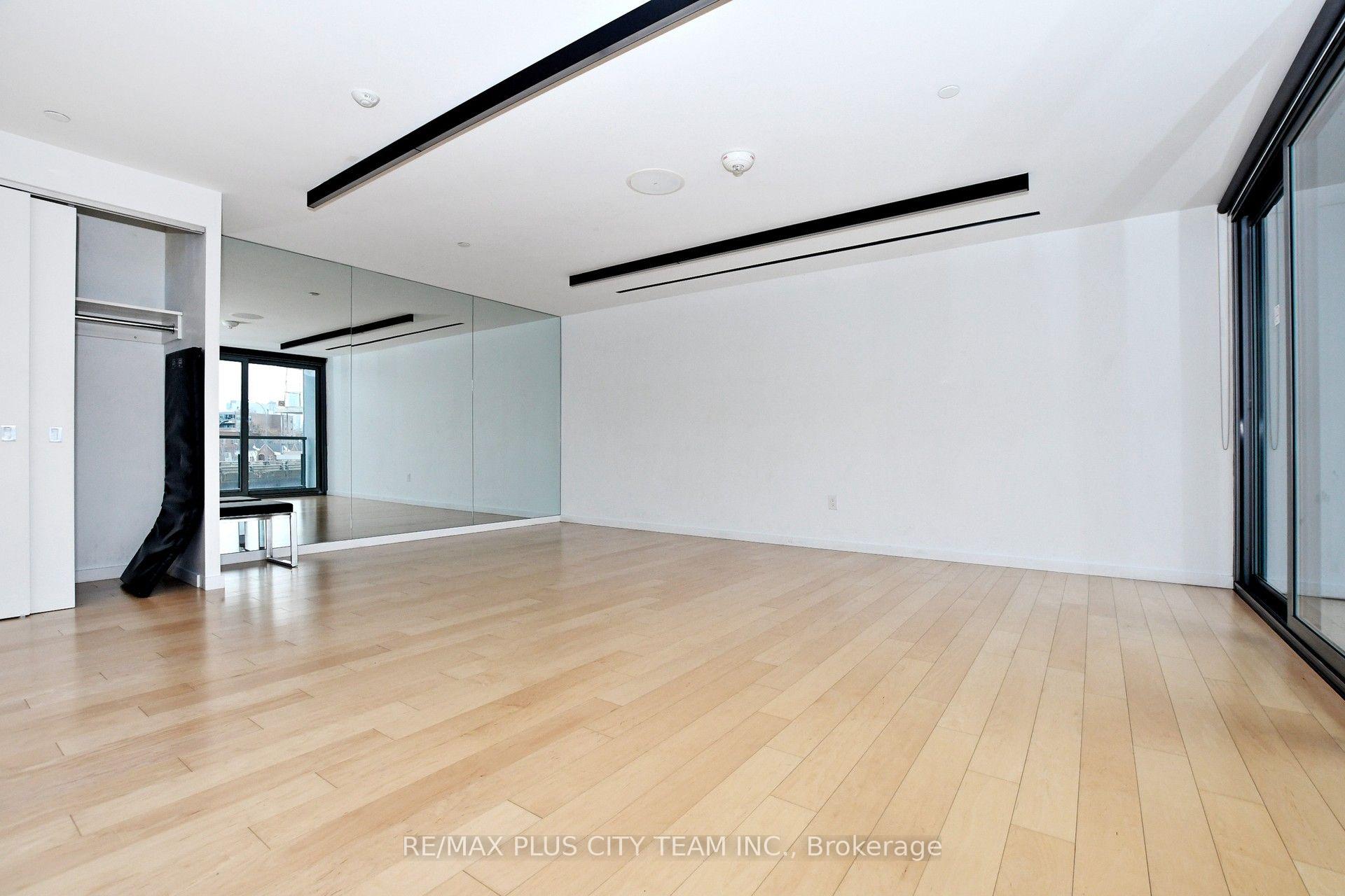 Photo 30 of Unit 301, 170 Bayview Avenue, Toronto, Moss Park — HOMEH