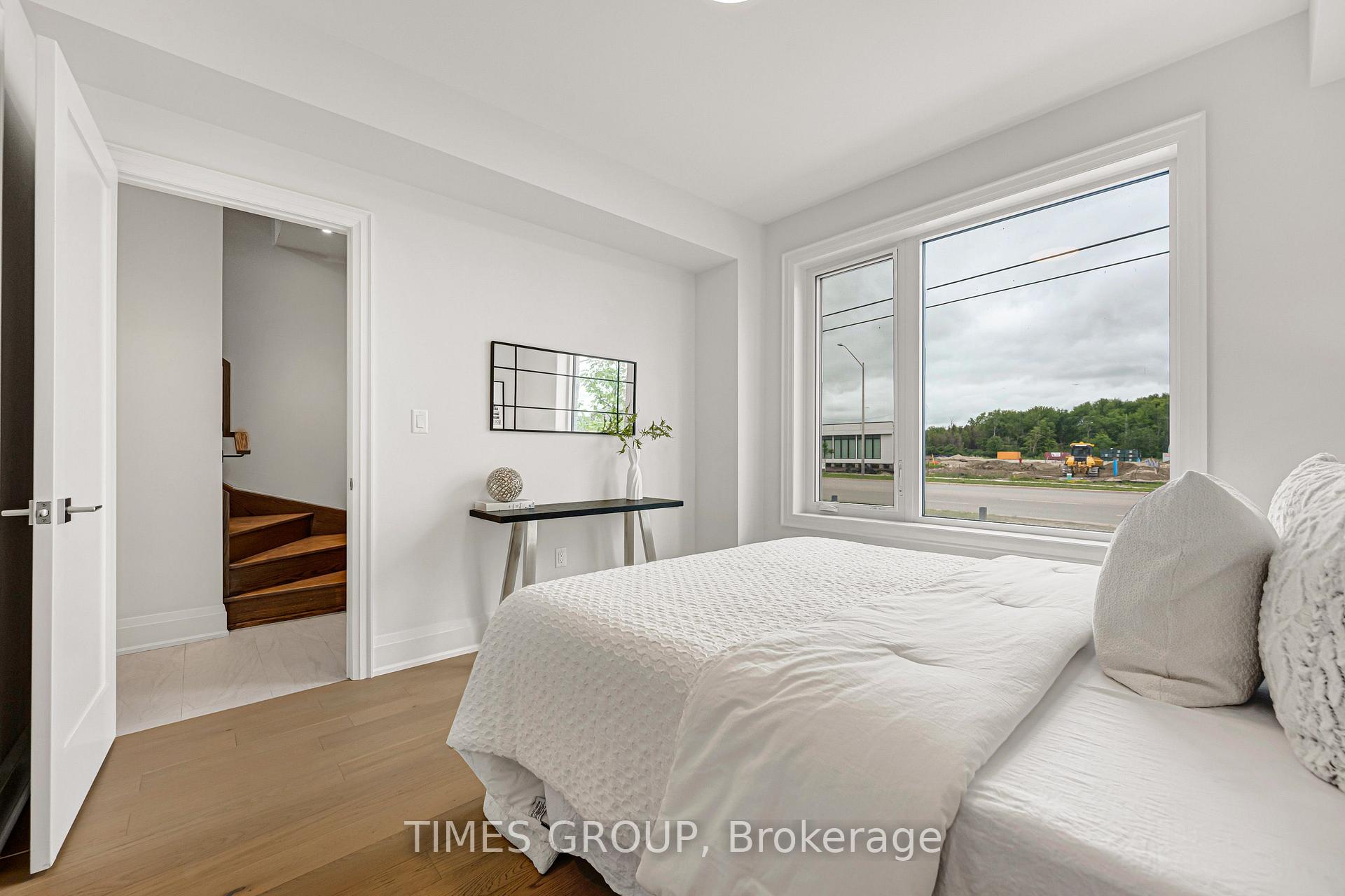 Photo 27 of 126 Grimsby Lane, Richmond Hill, Rural Richmond Hill — HOMEH