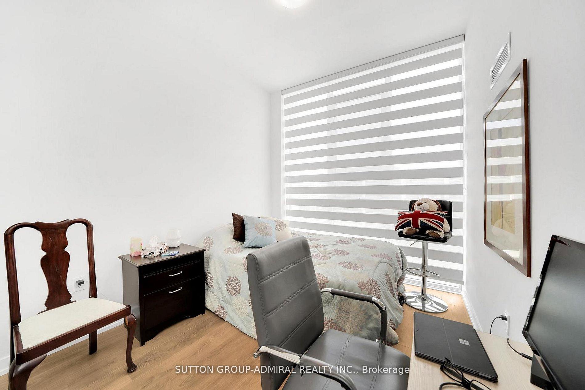 Photo 17 of Unit 431, 415 Sea Ray Avenue, Innisfil, Rural Innisfil — HOMEH