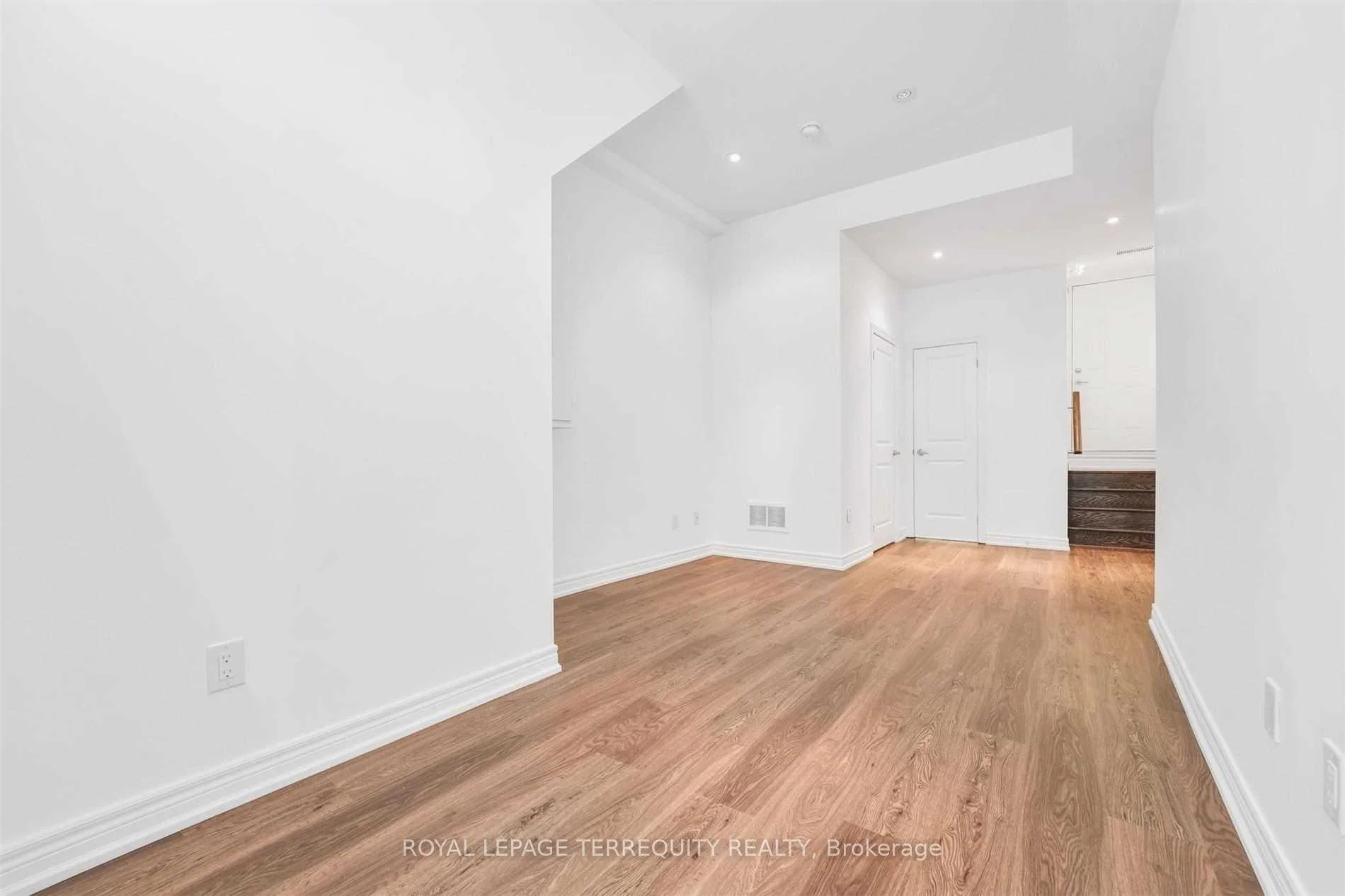 Photo 81 of Unit #2, 200 Annette Street, Toronto, Junction Area — HOMEH