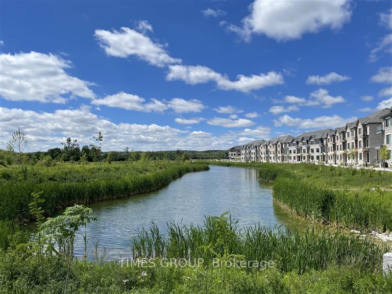 Photo 43 of 52 Grimsby Lane, Richmond Hill, Rural Richmond Hill — HOMEH