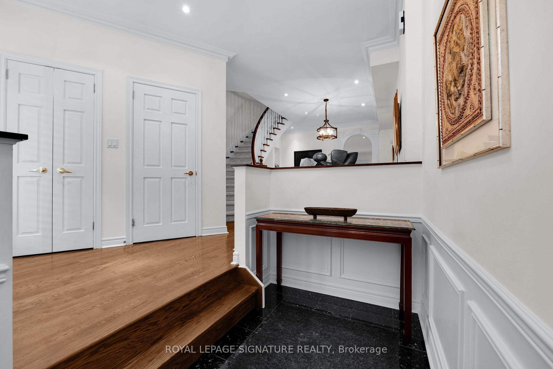 Photo 3 of 104 Pleasant Boulevard, Toronto, Rosedale-Moore Park — HOMEH