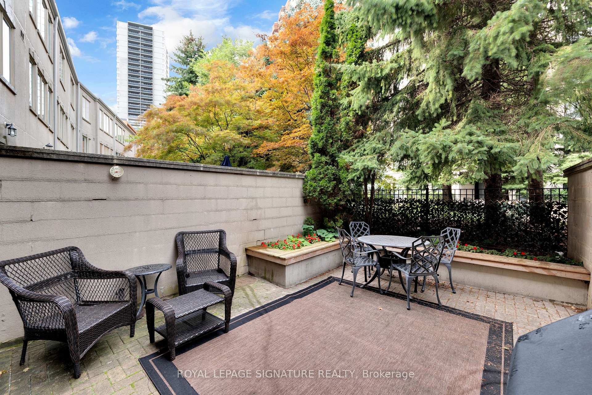 Photo 29 of 104 Pleasant Boulevard, Toronto, Rosedale-Moore Park — HOMEH