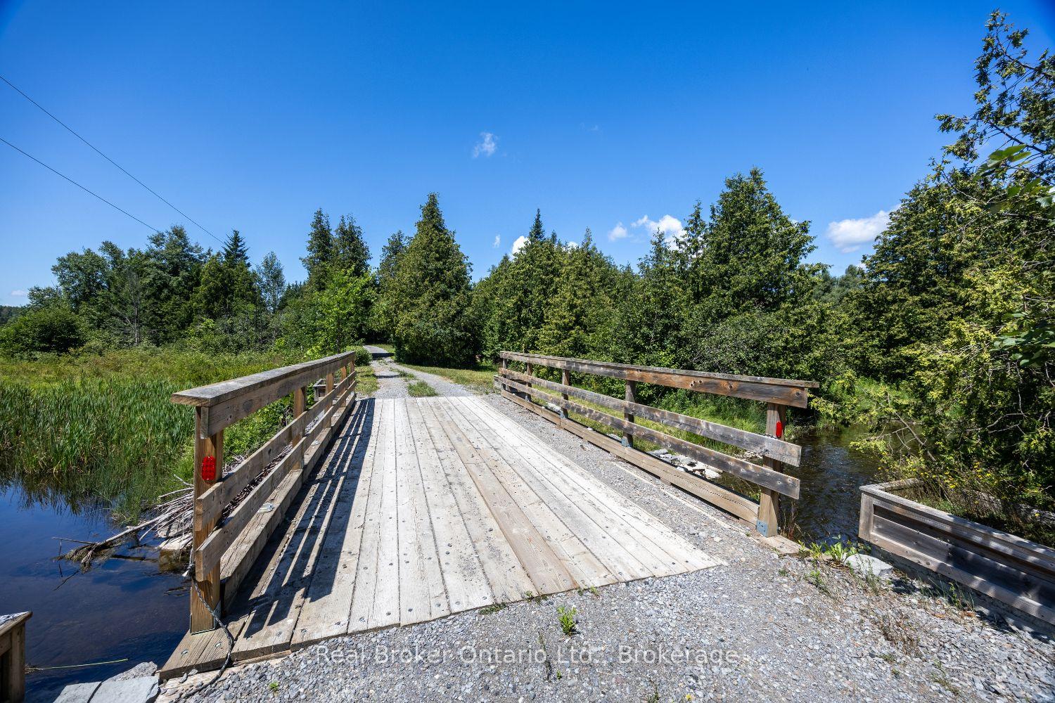 Photo 38 of 982 Porter Road, Kawartha Lakes, Manvers — HOMEH